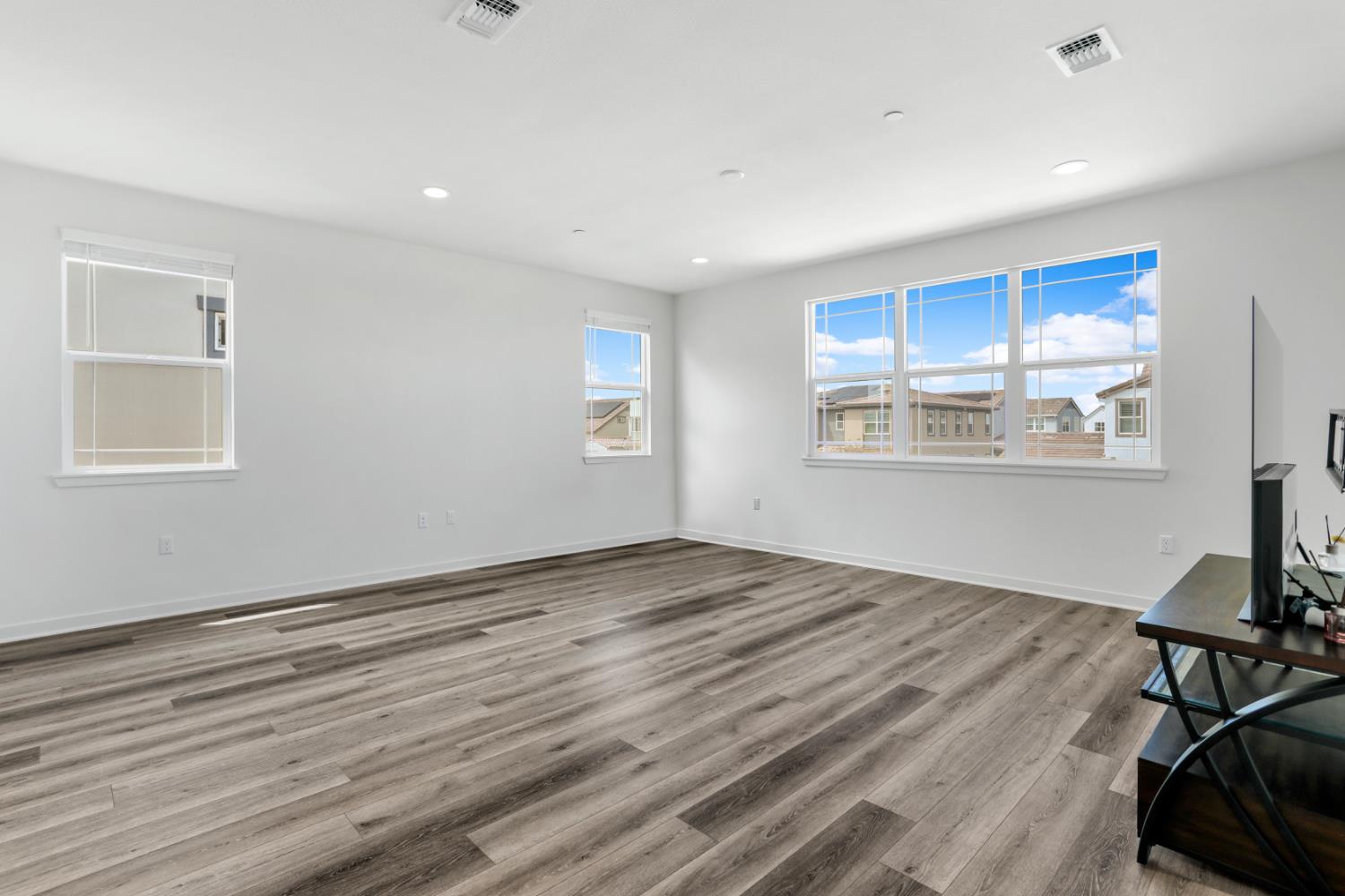 3104 Needham Avenue Lathrop, CA 95330 - Photo 13 of 61