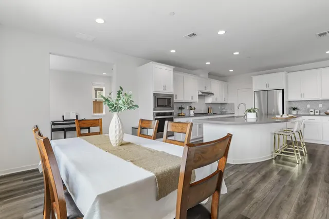 $999,888 | 3104 Needham Avenue, Lathrop, CA 95330