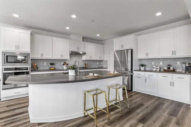 $999,888 | 3104 Needham Avenue, Lathrop, CA 95330