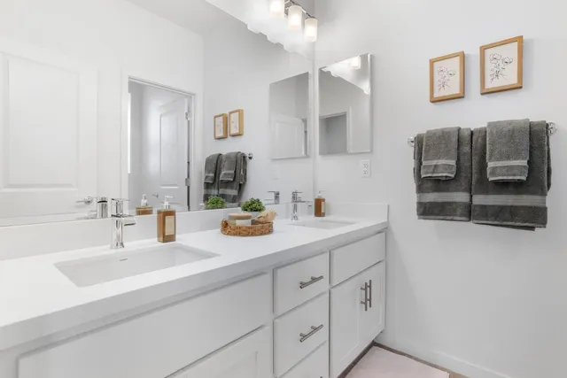 $999,888 | 3104 Needham Avenue, Lathrop, CA 95330