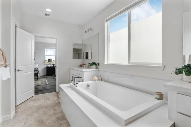 $999,888 | 3104 Needham Avenue, Lathrop, CA 95330