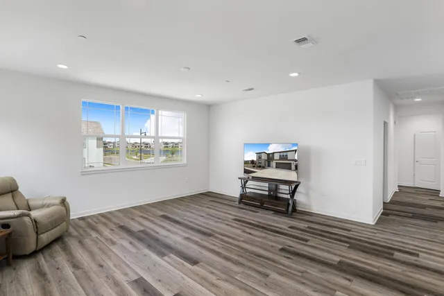 $999,888 | 3104 Needham Avenue, Lathrop, CA 95330