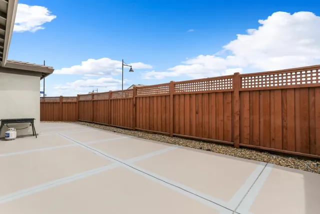 $999,888 | 3104 Needham Avenue, Lathrop, CA 95330