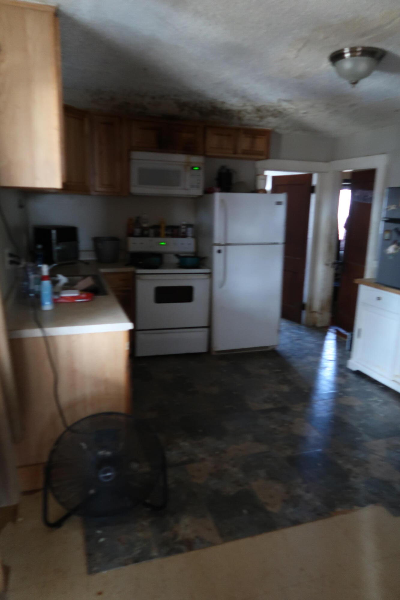 19 Cumberland Street Augusta, ME 04330 - Photo 14 of 18 IMG_0255