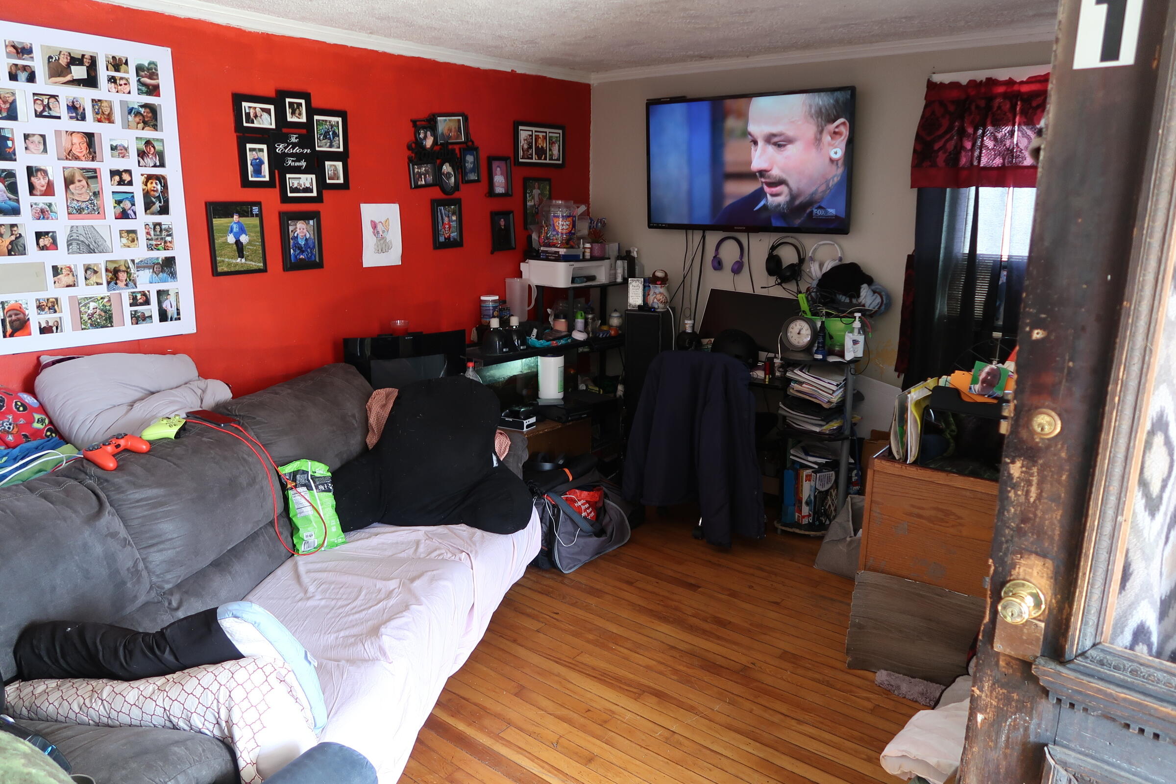 19 Cumberland Street Augusta, ME 04330 - Photo 8 of 18 IMG_0262