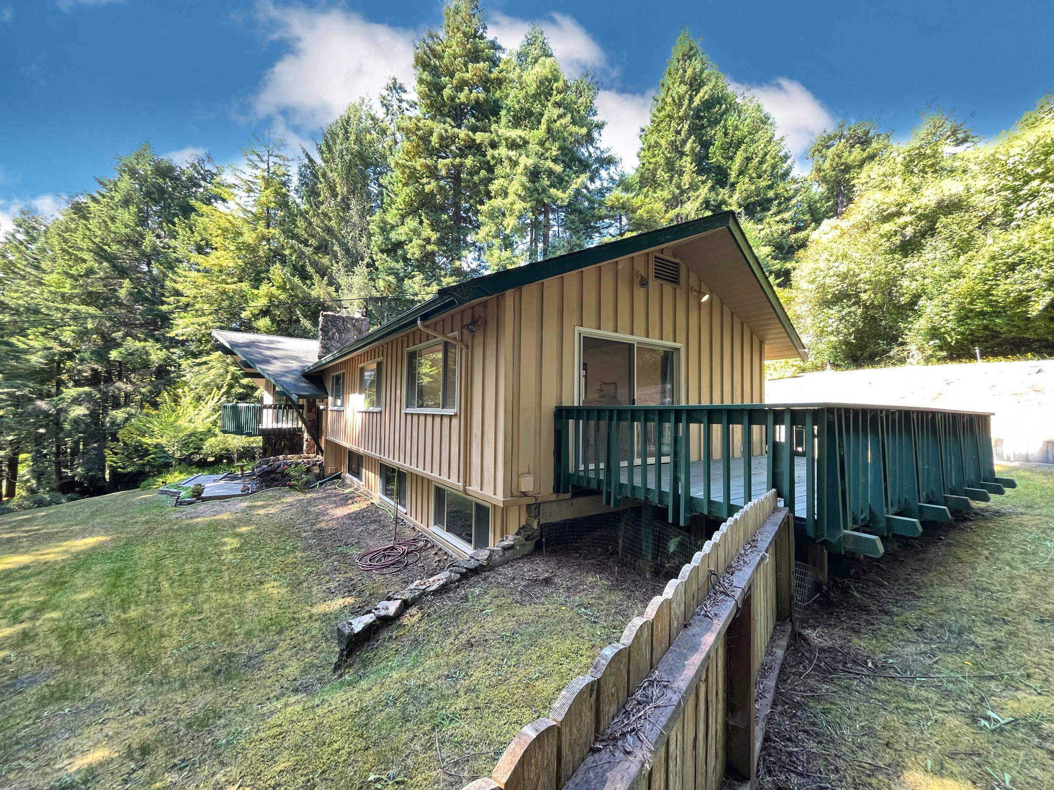 3071 Pigeon Point Road Eureka, CA 95503 - Photo 13 of 55 30-web-or-mls-07EFAD82-1C7B-40D0-99CC-9A