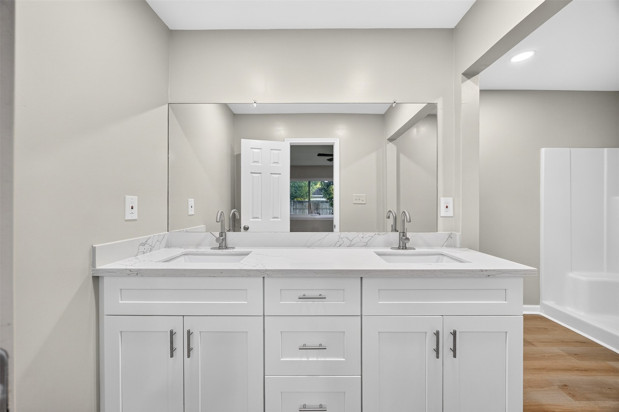 9231 Sandstone Road Houston, TX 77036 - Photo 23 of 44 Gallery Image 23