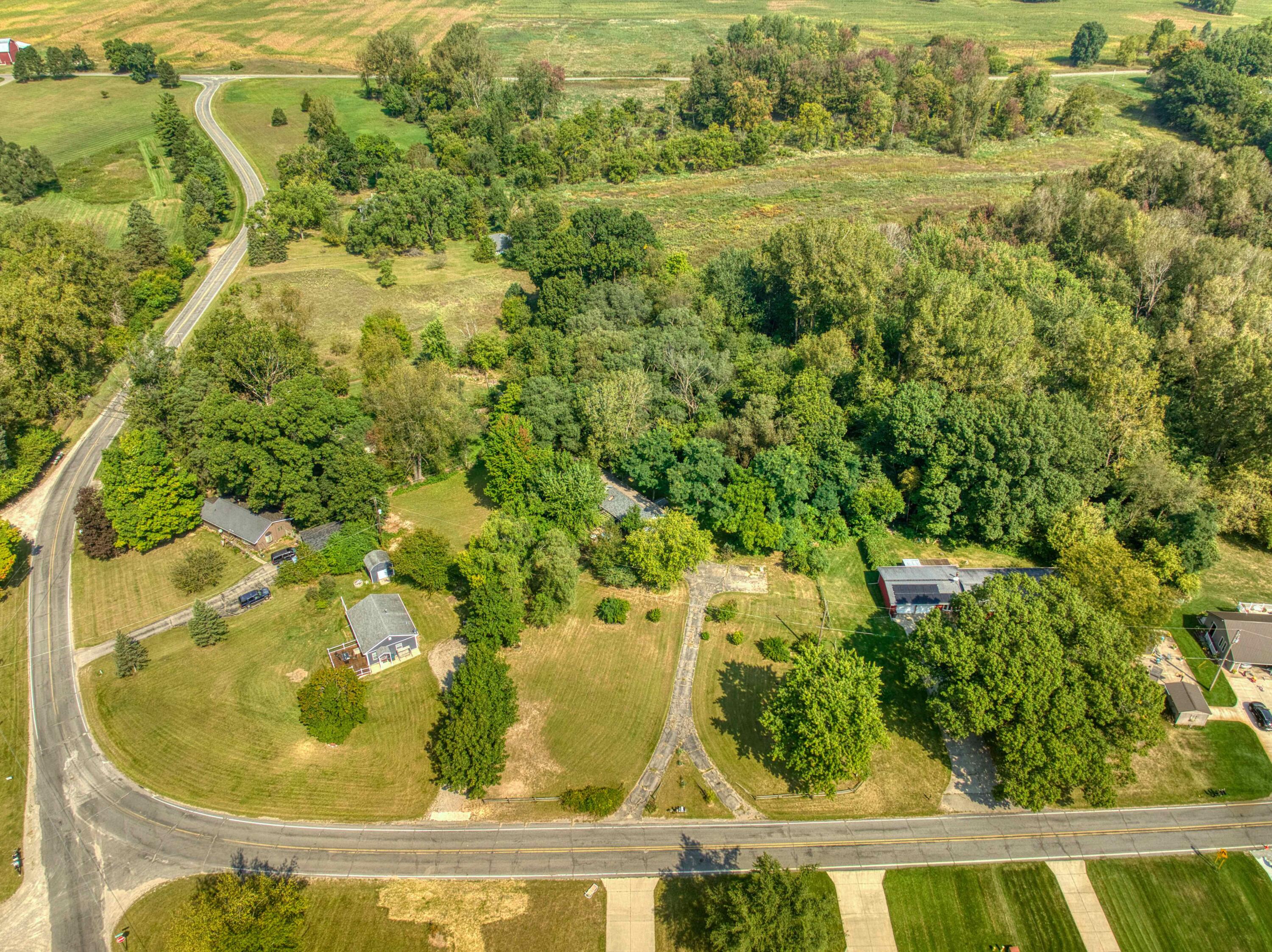 11131 Resort Road Pleasant Lake, MI 49272 - Photo 40 of 49 48-print-DJI_0772_HDR