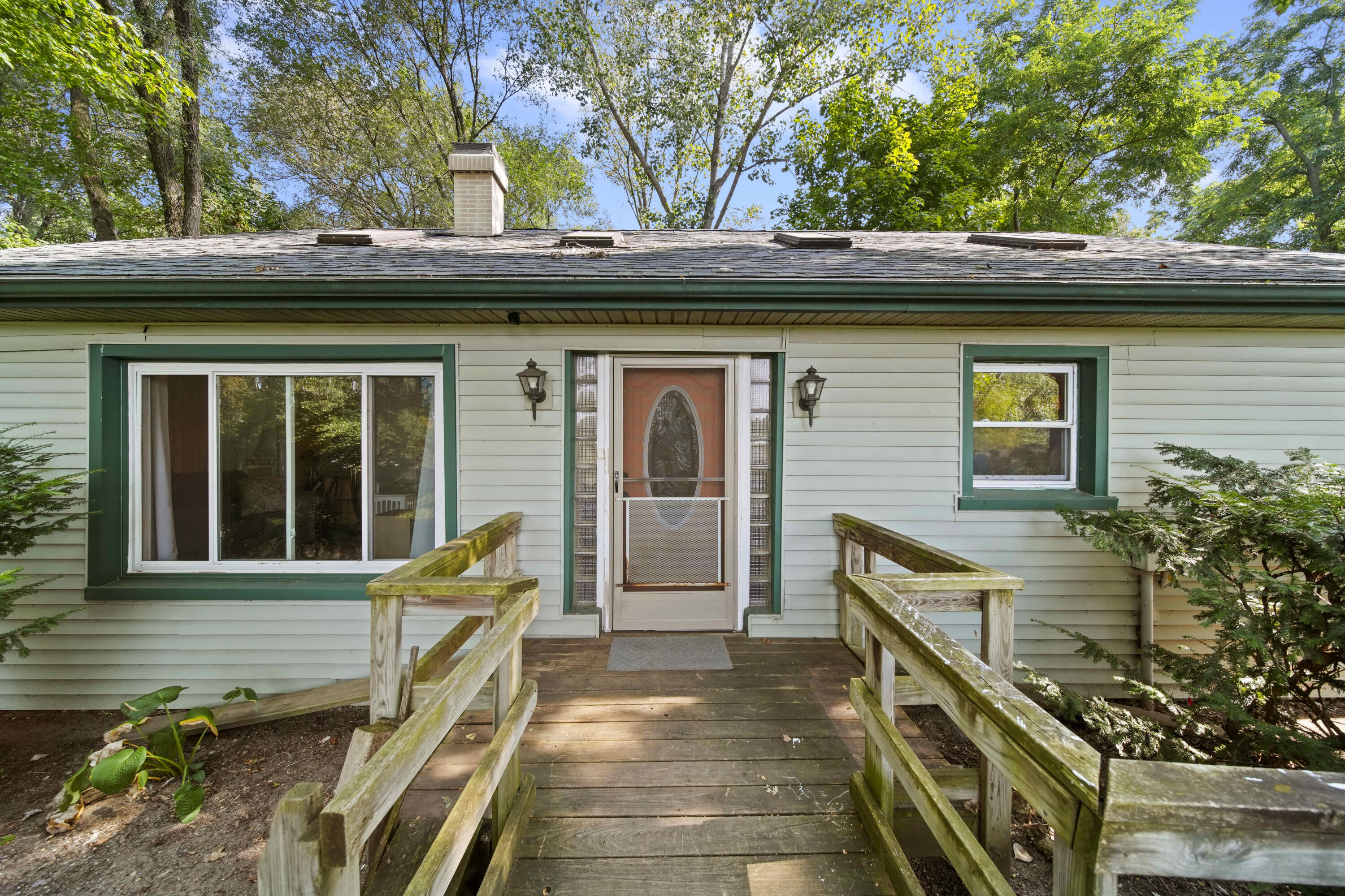 11131 Resort Road Pleasant Lake, MI 49272 - Photo 8 of 49 9-print-DSC07321