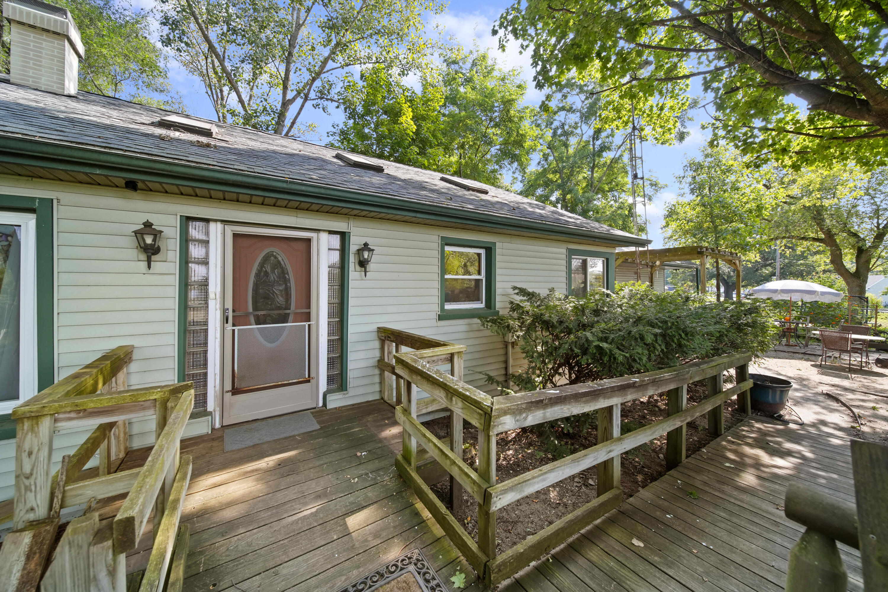 11131 Resort Road Pleasant Lake, MI 49272 - Photo 9 of 49 10-print-DSC07316