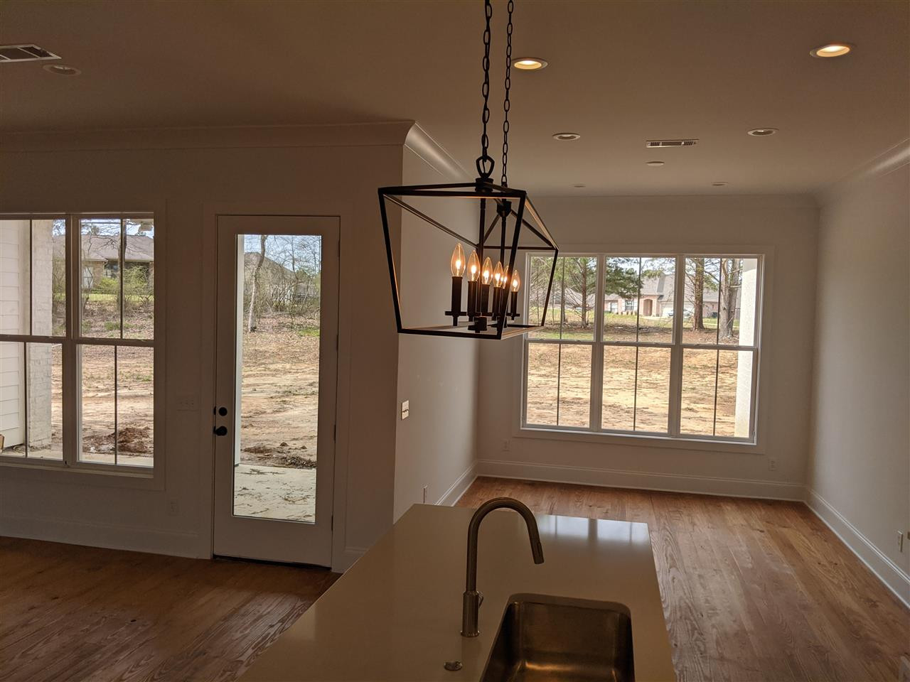 111 Lake Ridge Drive Madison, MS 39110 - Photo 4 of 11 Photo 4