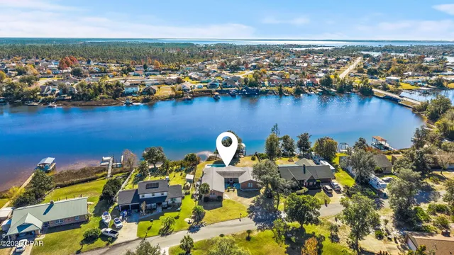 $695,000 | 7432 Chipewa Street, Panama City, FL 32404