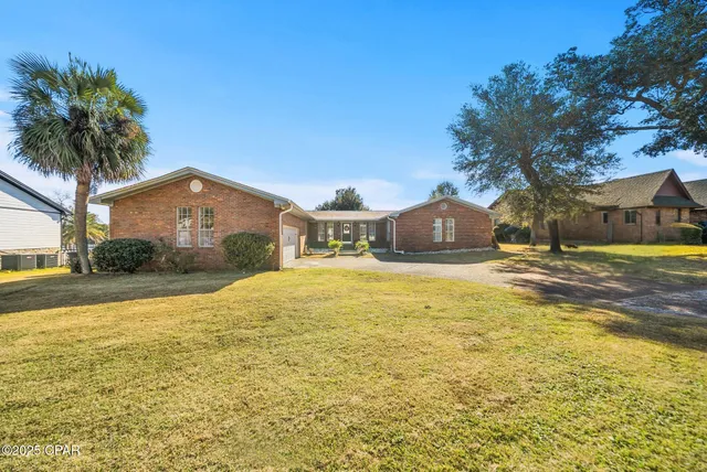 $695,000 | 7432 Chipewa Street, Panama City, FL 32404