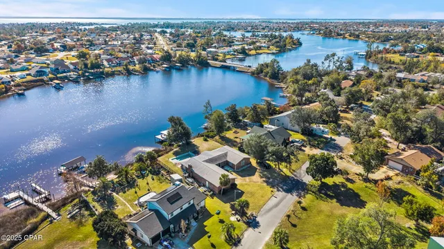 $695,000 | 7432 Chipewa Street, Panama City, FL 32404