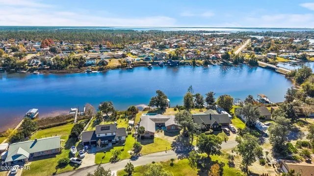 $695,000 | 7432 Chipewa Street, Panama City, FL 32404