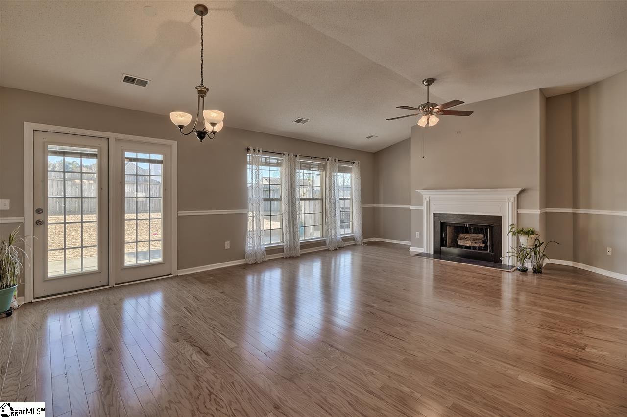 100 Seedling Way Mauldin, SC 29662 - Photo 6 of 21 Gallery Image 6