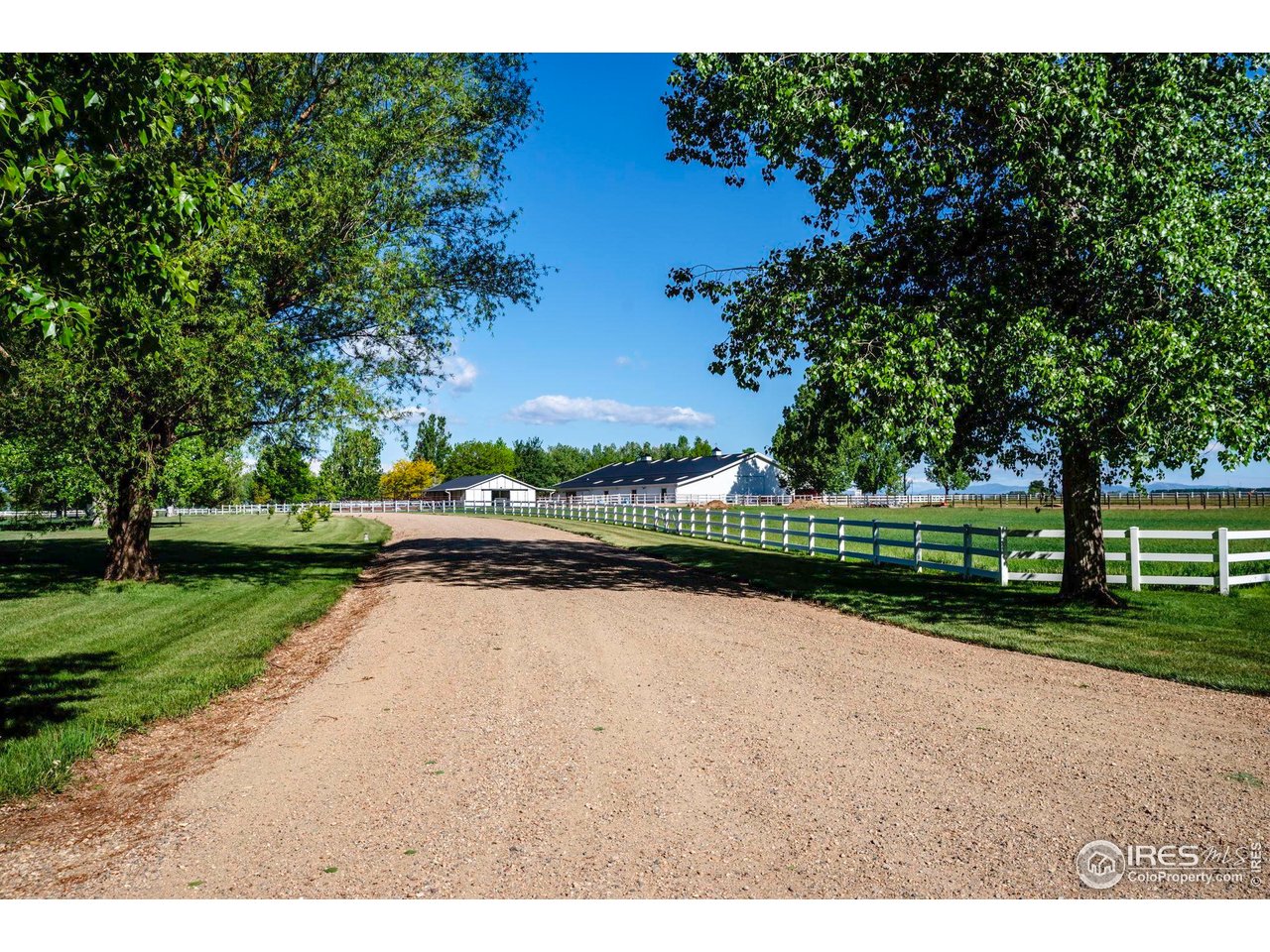 20360 County Road 3 Berthoud, CO 80513 - Photo 31 of 40 a view of a lake with a park