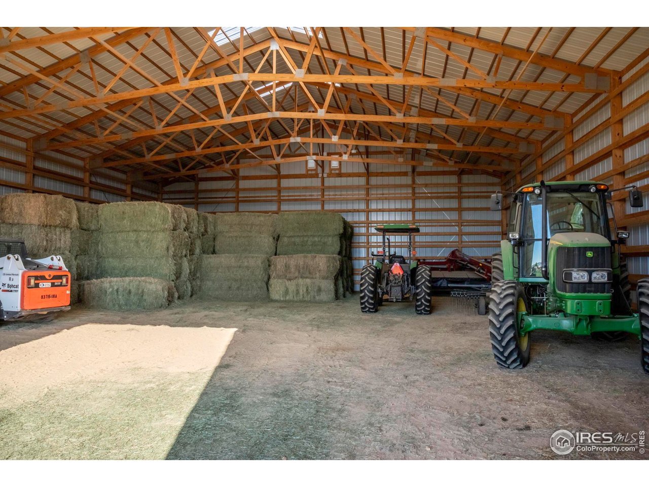 20360 County Road 3 Berthoud, CO 80513 - Photo 34 of 40 a view of a big room with air conditioner duct and materials on floor