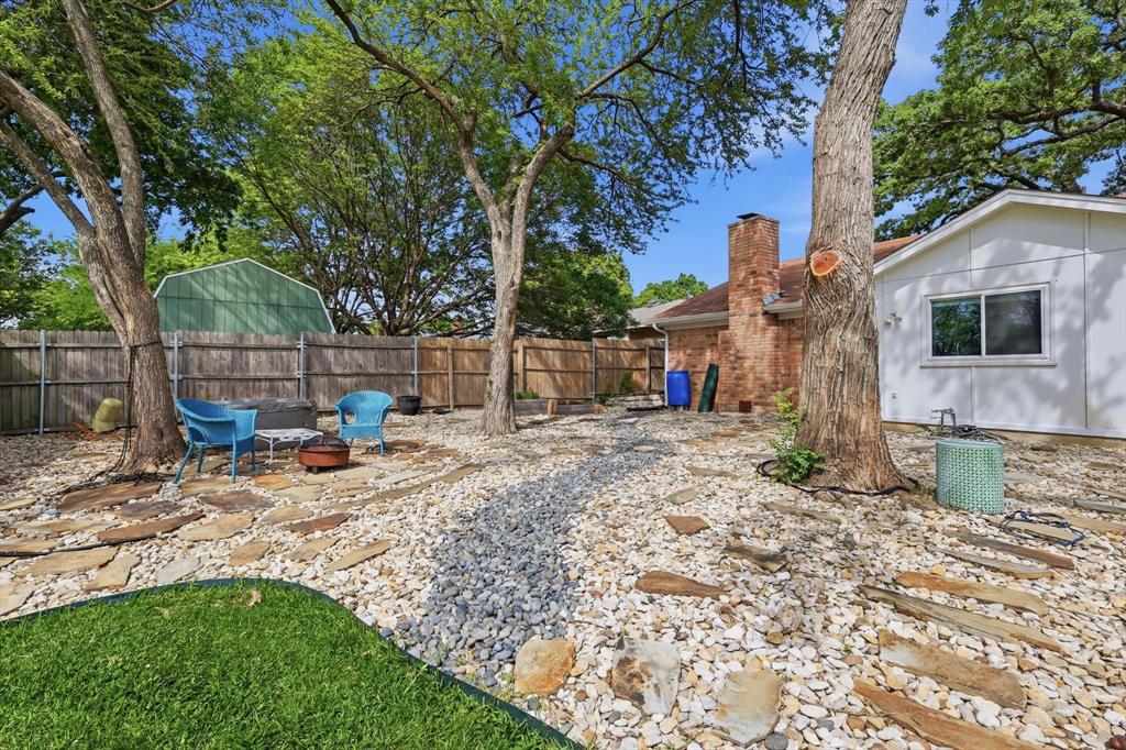 2413 Meadow View Bedford, TX 76021 - Photo 30 of 39