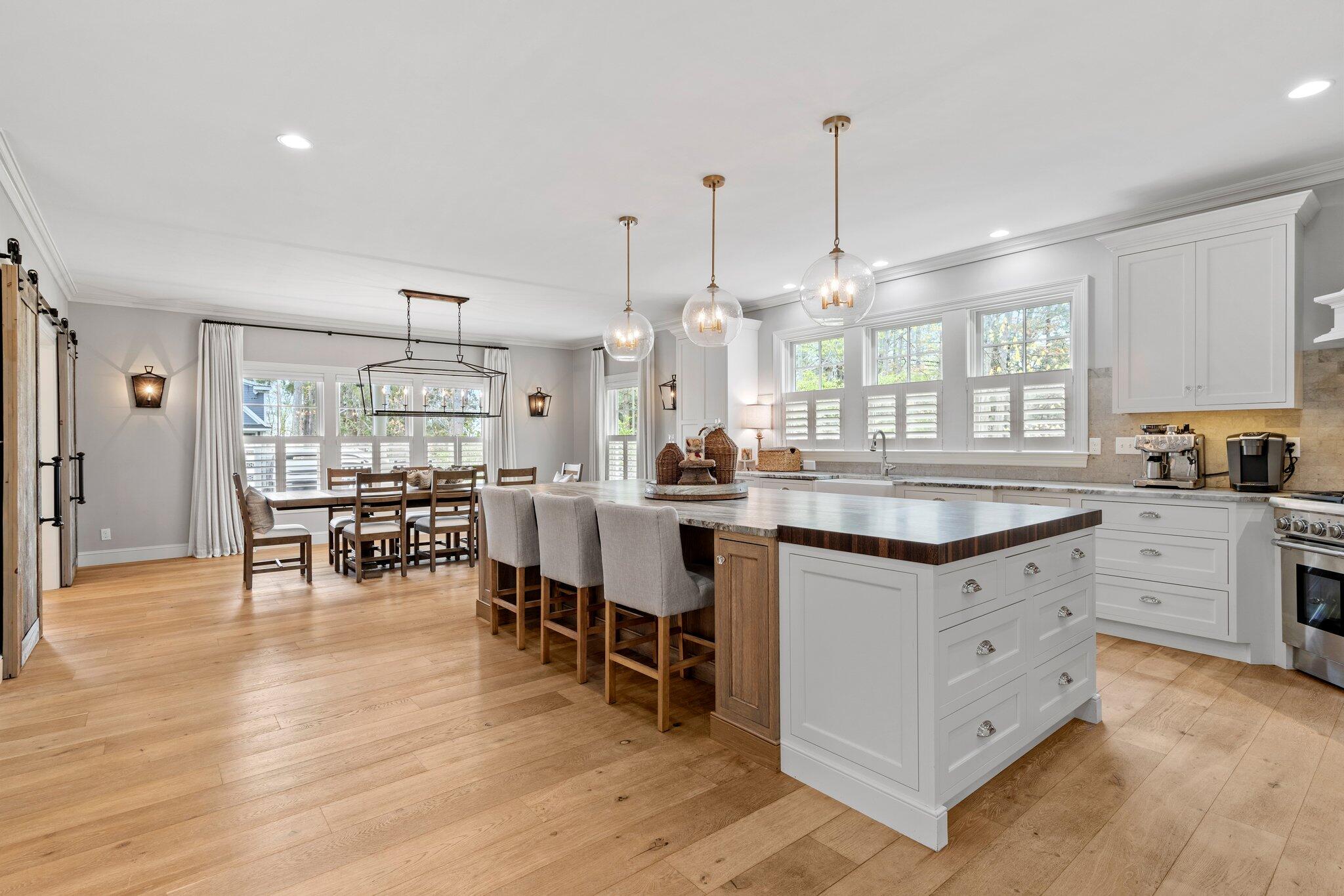 194 Foreside Road Falmouth, ME 04105 - Photo 17 of 70 21-web-or-mls-DSC02527