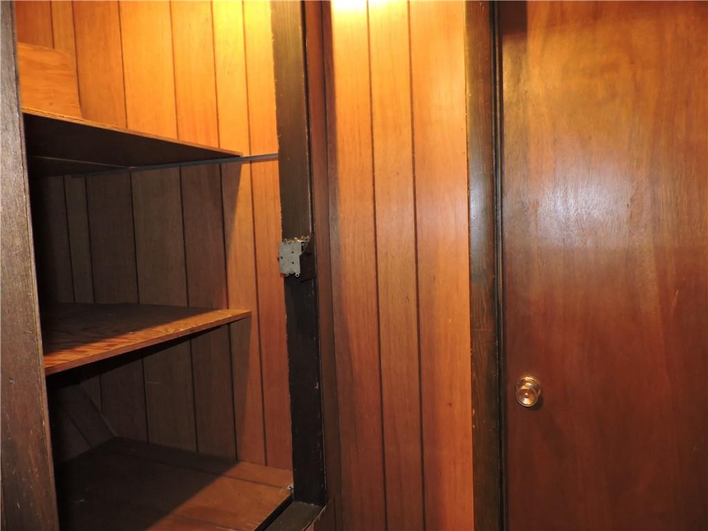 155 Maple Road Acme, PA 15610 - Photo 17 of 39 a bathroom with a window