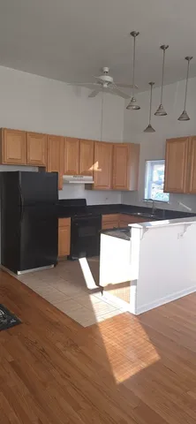 $1,625 | 3324 East 136th Street, Unit 1S, Chicago, IL 60633