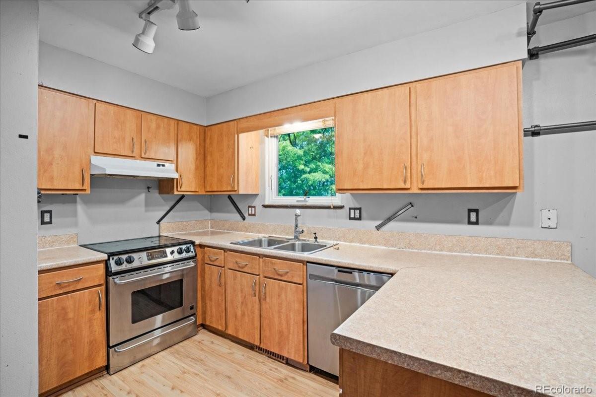 3622 Garland Street Wheat Ridge, CO 80033 - Photo 15 of 48 Gallery Image 15
