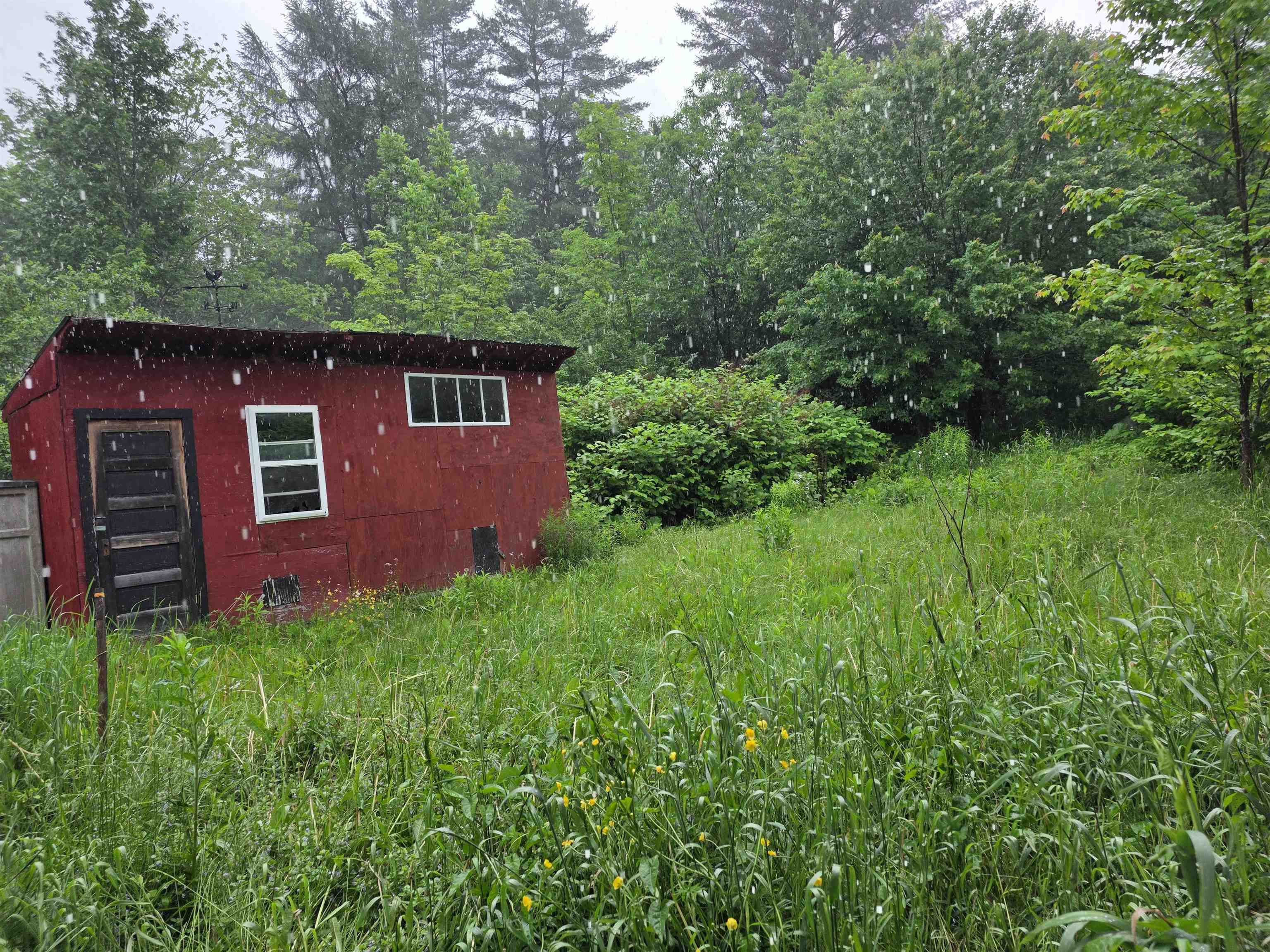 25 Maillet Road Lunenburg, VT 05906 - Photo 5 of 34