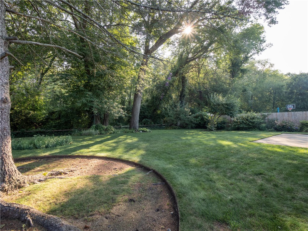 77 Drybrook Road Warwick, RI 02889 - Photo 27 of 32 Gallery Image 27