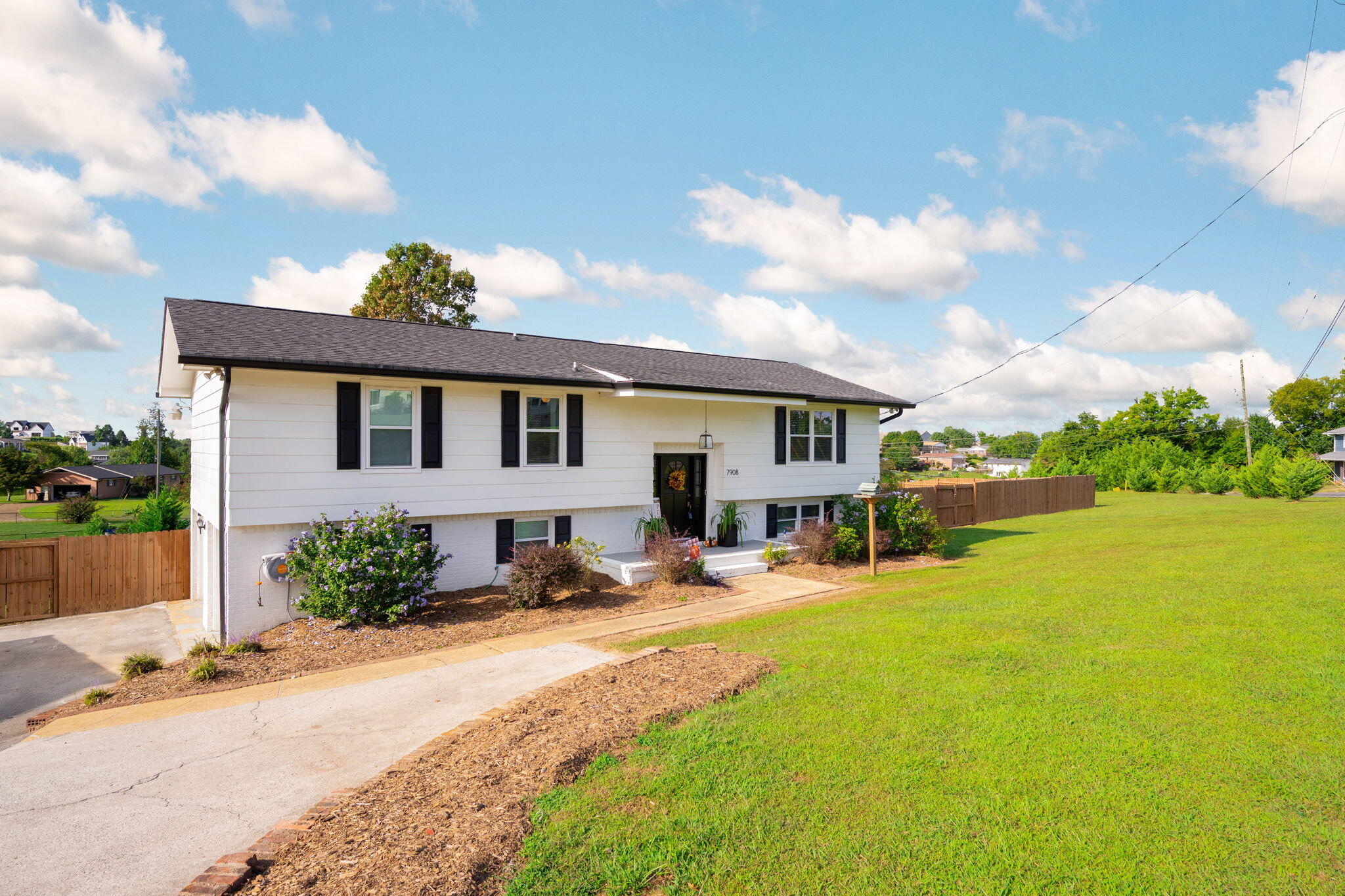 7908 Standifer Gap Road Chattanooga, TN 37421 - Photo 31 of 36 3-web-or-mls-DSC_5418