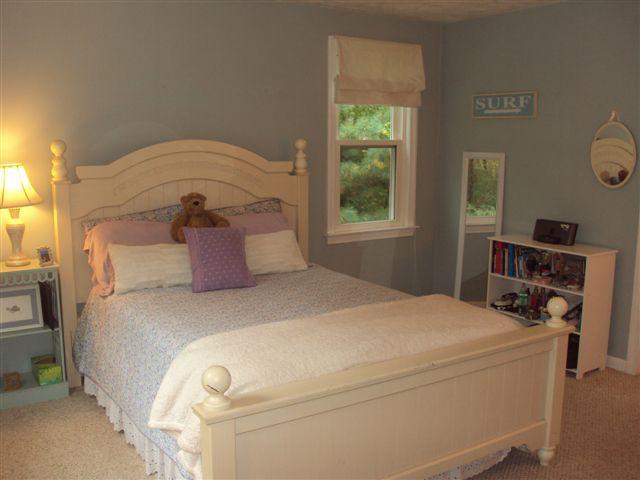 502 Skunknet Road Centerville, MA 02632 - Photo 13 of 24 a bedroom with a bed and a window