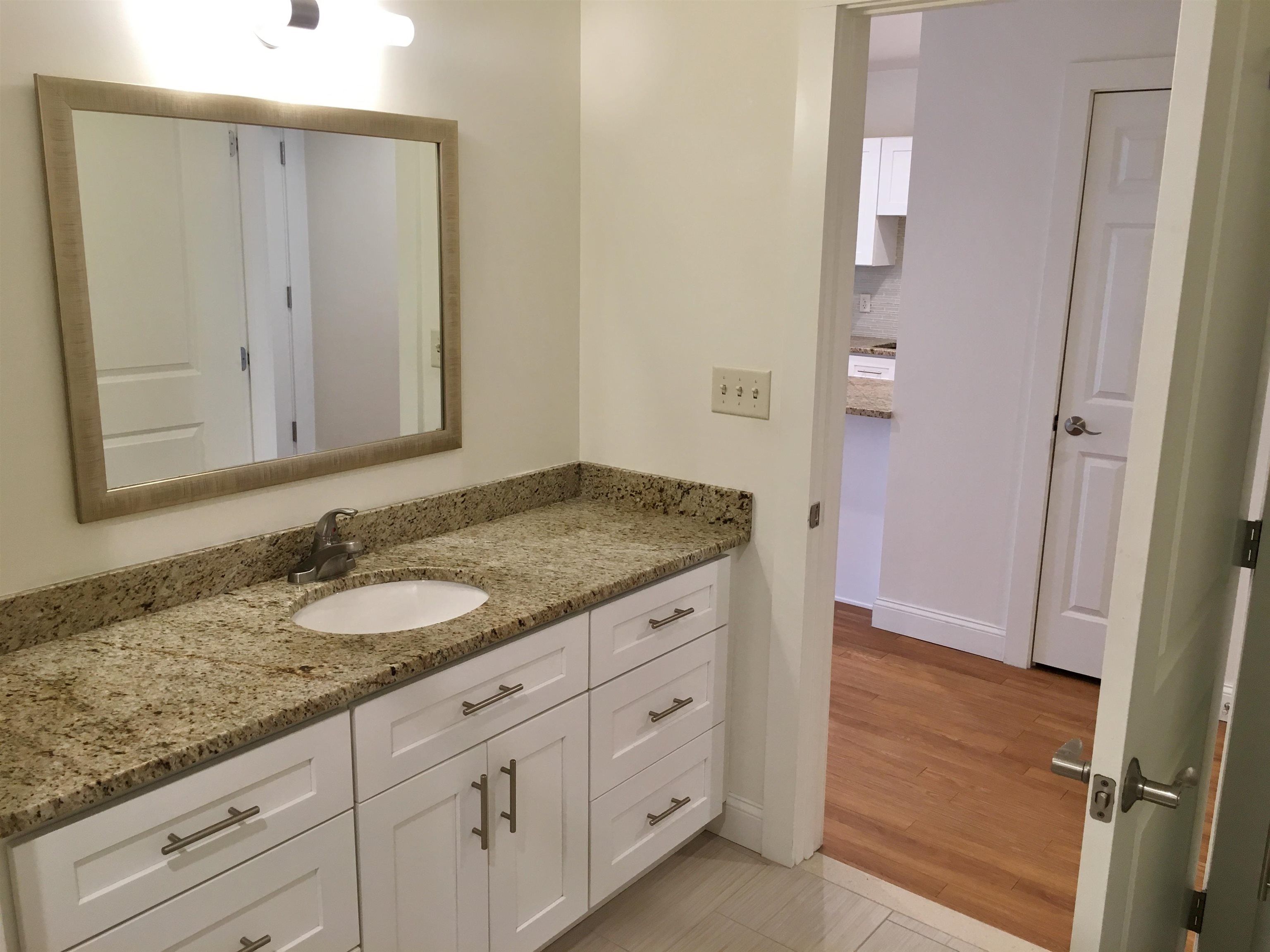 875 Elm Street, Unit 804 Manchester, NH 03101 - Photo 20 of 32