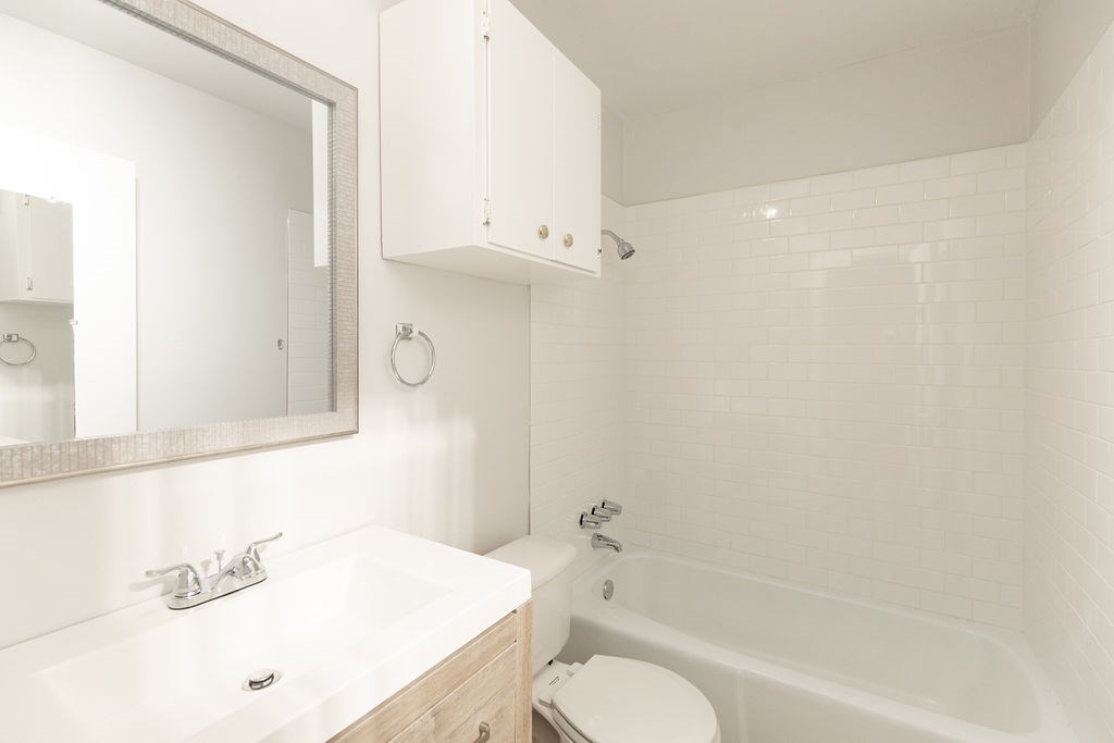 203 Northcrest Circle, Unit B Austin, TX 78752 - Photo 12 of 15