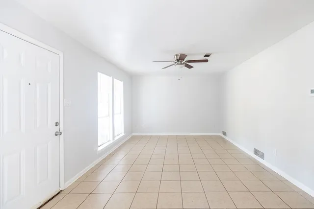 $1,525 | 203 Northcrest Circle, Unit B, Austin, TX 78752