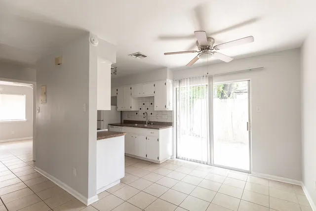 $1,525 | 203 Northcrest Circle, Unit B, Austin, TX 78752