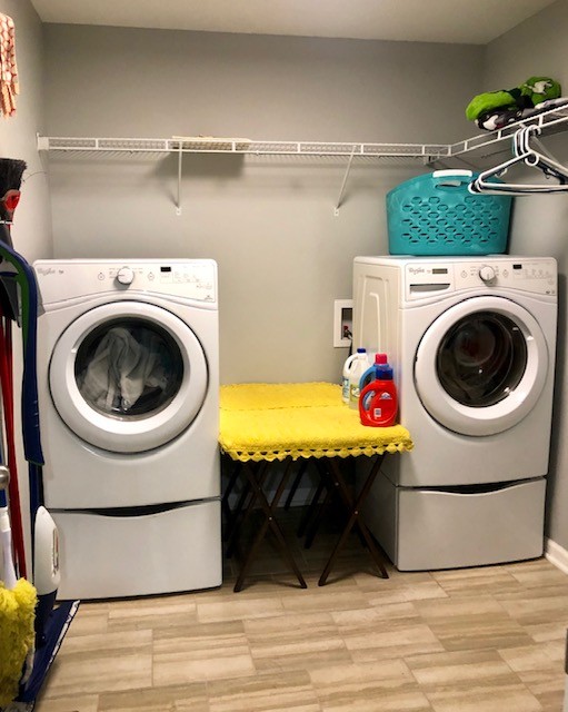 204 Goshen Road Lebanon, TN 37087 - Photo 12 of 24 a utility room with dryer and washer