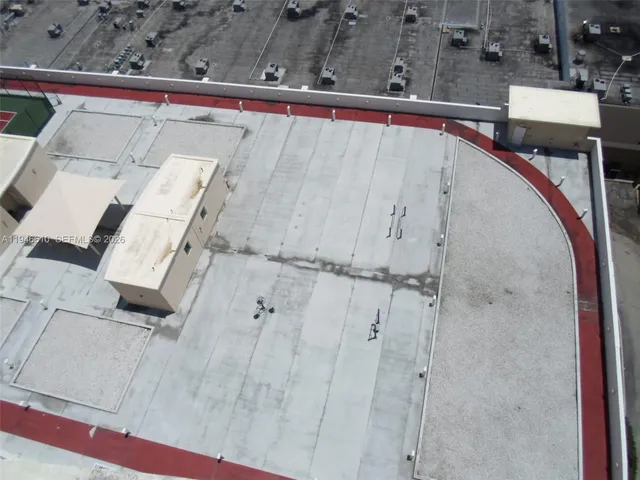 $3,400 | 1745 East Hallandale Beach Boulevard, Unit 1907W, Hallandale Beach, FL 33009