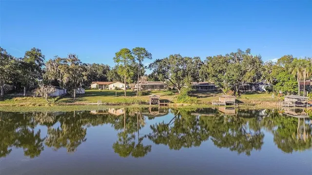 $599,900 | 607 East Lakeshore Drive, Ocoee, FL 34761