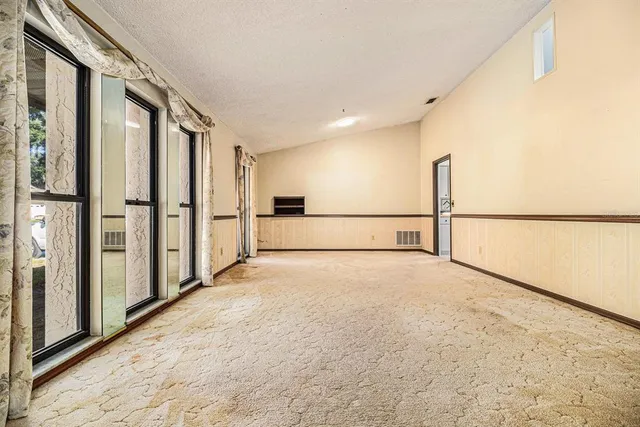 $599,900 | 607 East Lakeshore Drive, Ocoee, FL 34761