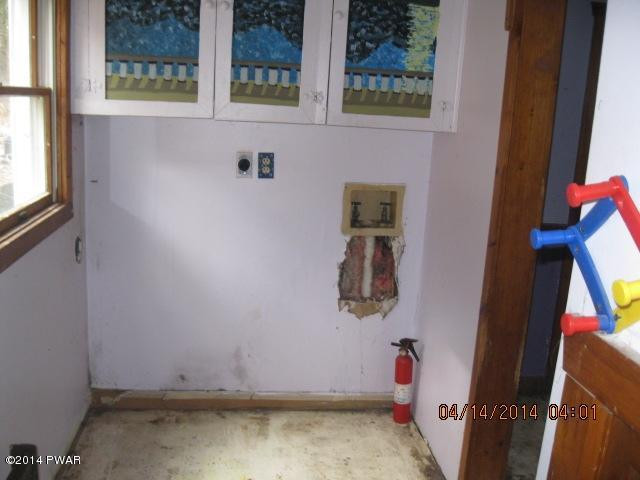 28 Gumbletown Road Tafton, PA 18464 - Photo 6 of 14 Gallery Image 6