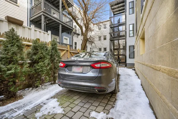 $5,000 | 16 Haynes Street, Unit 102, Boston, MA 02128