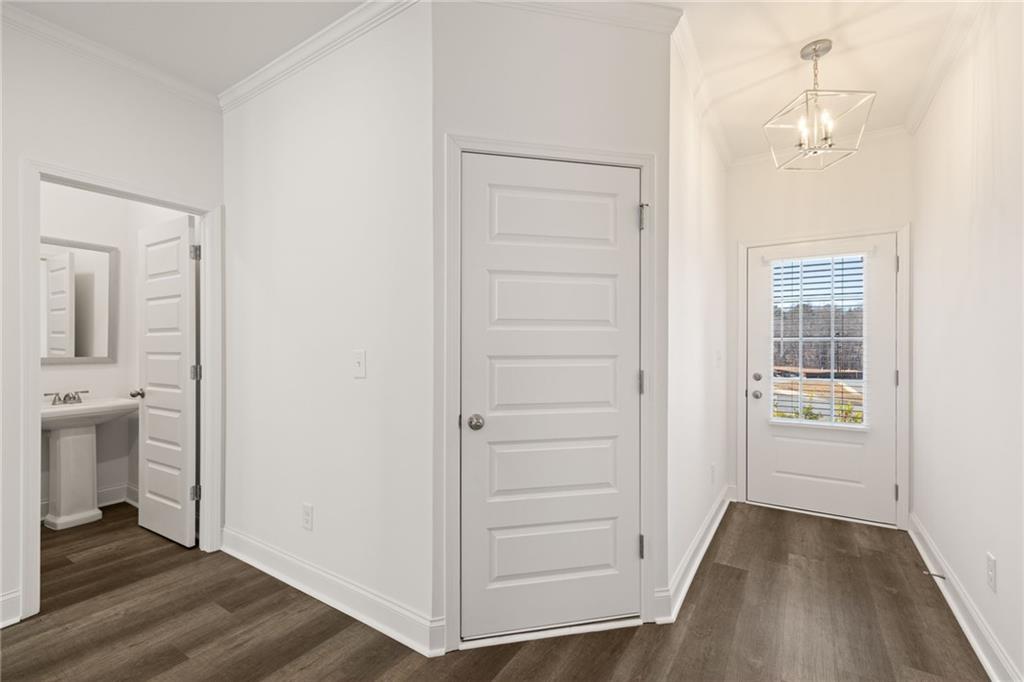 5605 Overview Drive Flowery Branch, GA 30542 - Photo 3 of 24