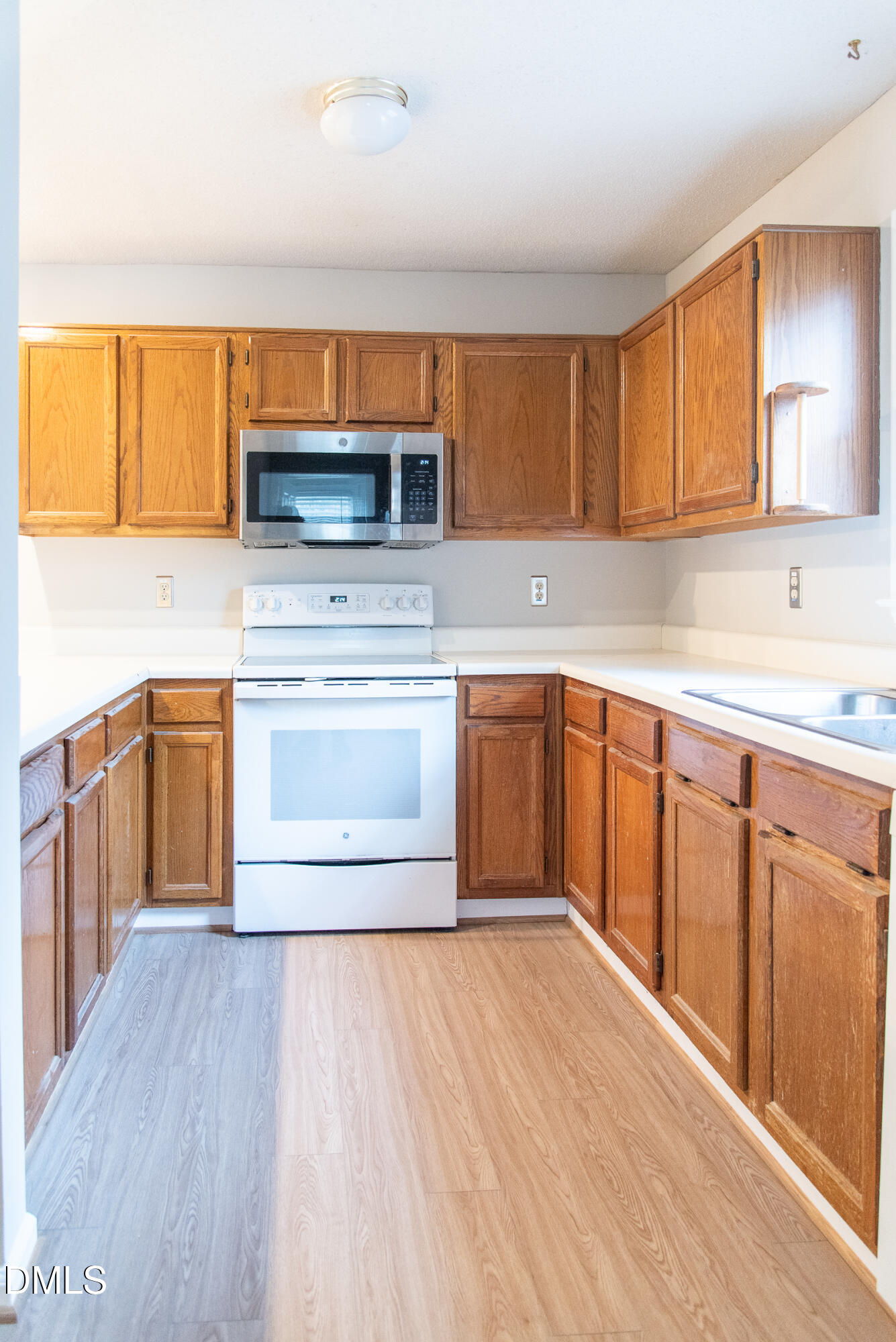 4713 Worchester Place Raleigh, NC 27604 - Photo 13 of 45 Worchester-6300