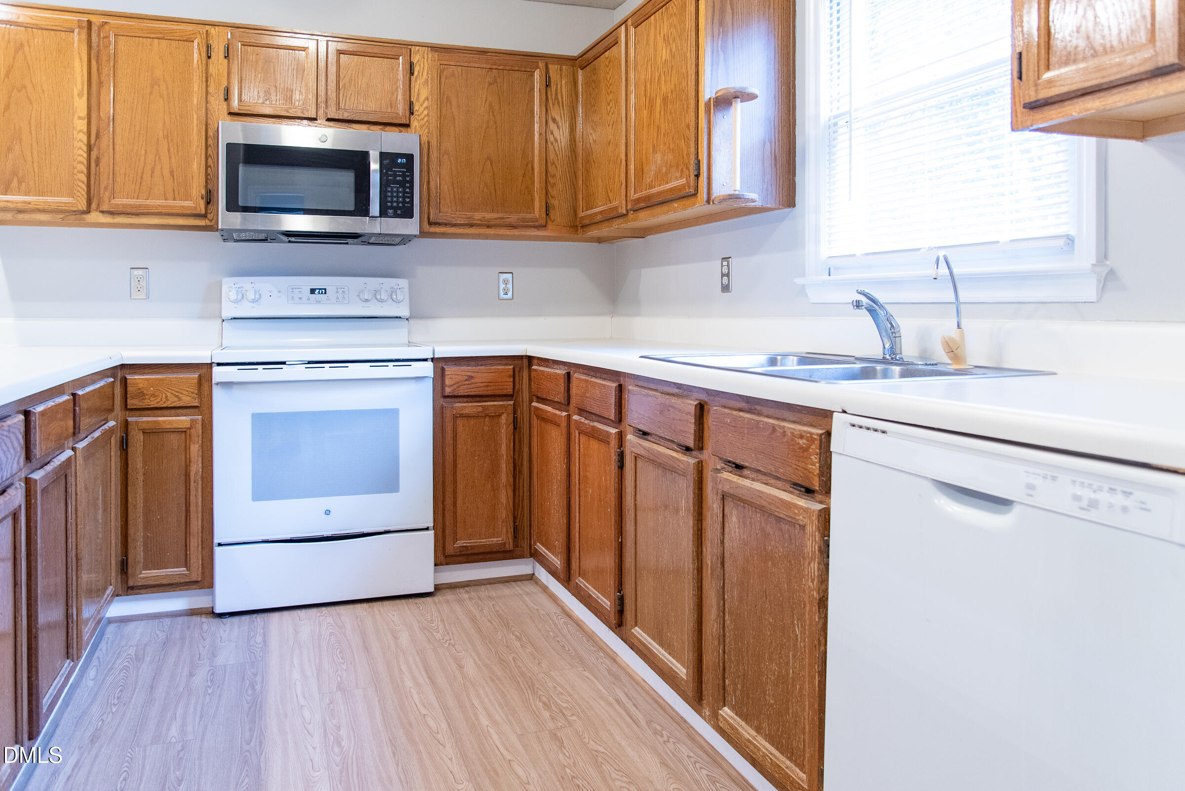 4713 Worchester Place Raleigh, NC 27604 - Photo 15 of 45 Worchester-6306