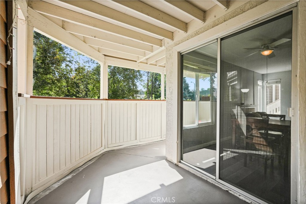 2426 Pleasant Way, Unit E Thousand Oaks, CA 91362 - Photo 21 of 36 Private Wrap-Around Patio