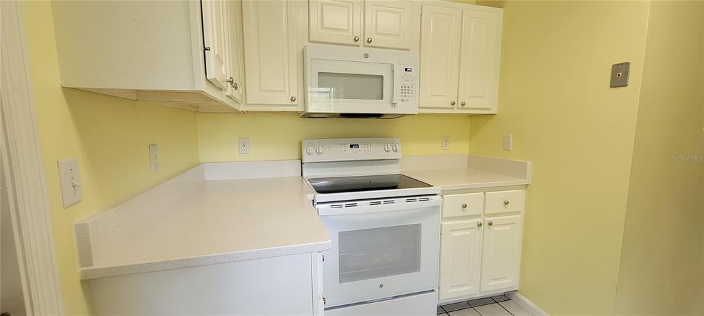 5250 Southwest 97 Drive Gainesville, FL 32608 - Photo 4 of 19