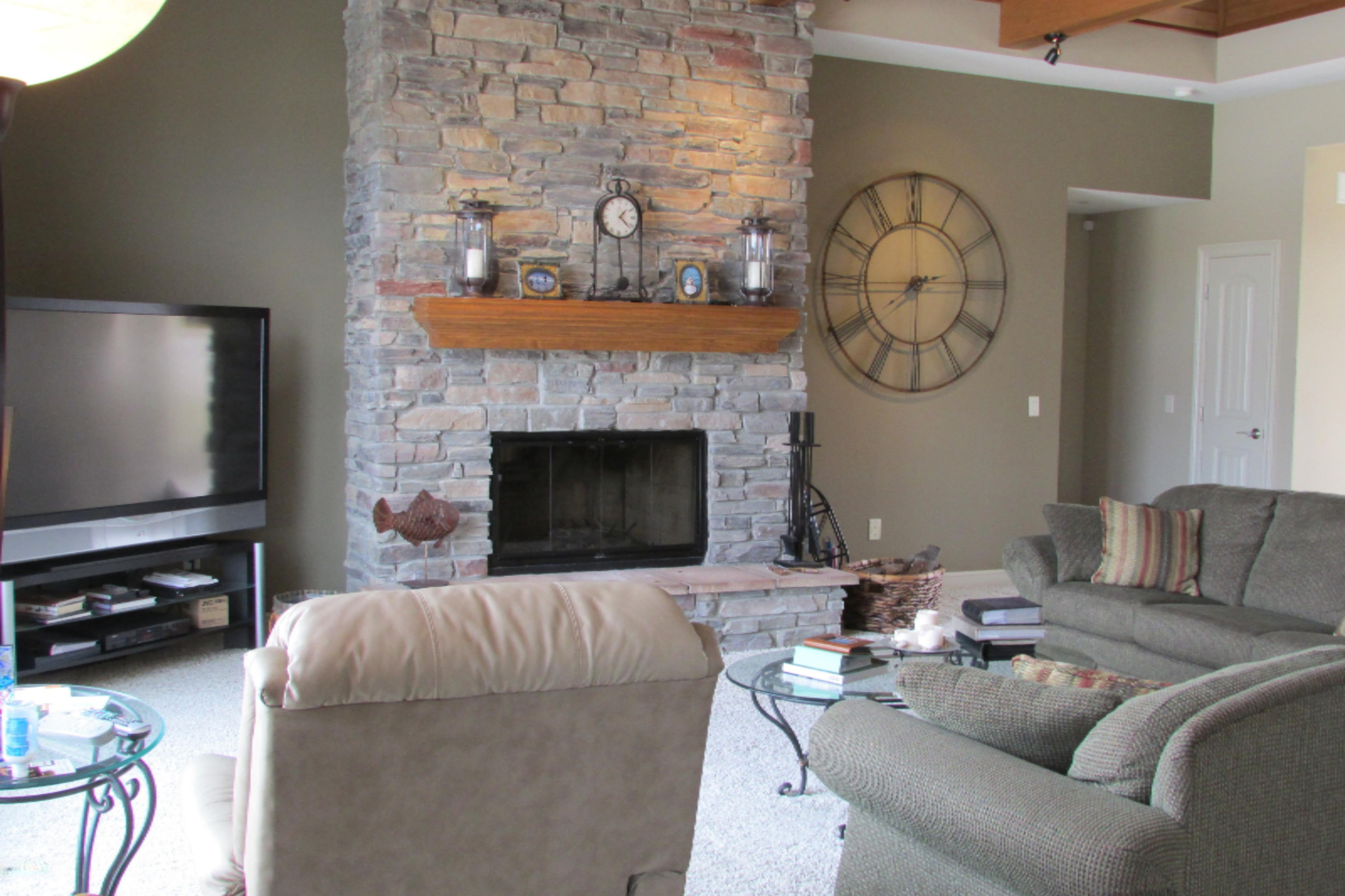 434 Simco Drive Coldwater, MI 49036 - Photo 4 of 35 2015-03-13 02.21.34.jpg