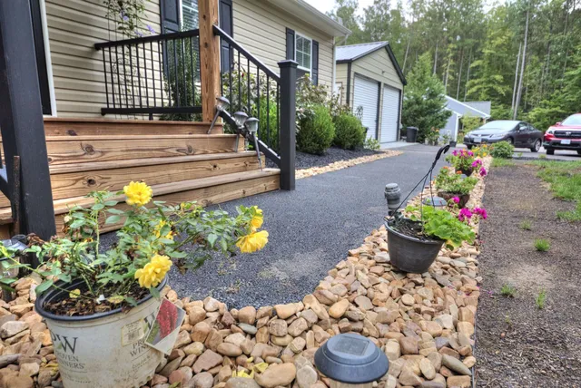 $399,600 | 2635 Bumpass Road, Bumpass, VA 23024