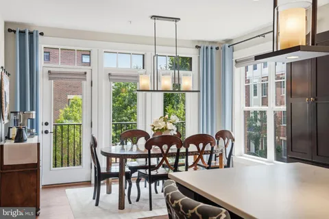 $929,900 | 232 Bluemont Branch Terrace Southeast, Leesburg, VA 20175
