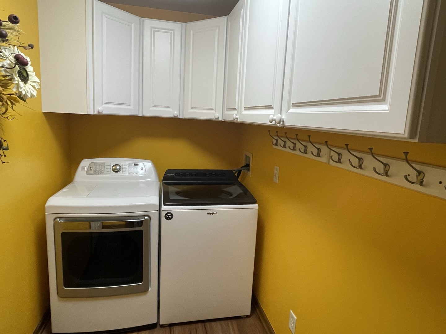 8701 South Rood Road Kingston, IL 60145 - Photo 13 of 26 a utility room with dryer and washer